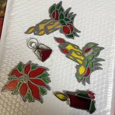 Vintage Wreath Faux Stained Glass Candle Suncatcher ...