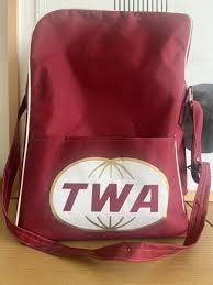 VINTAGE RARE 70s TWA Airlines Retro Carry On Bag - Red | eBay