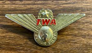 TWA AIRLINES Junior Pilot Wings Metal Pin | eBay