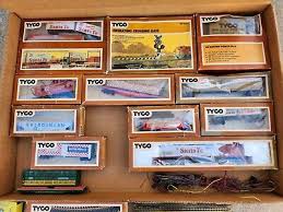 Vintage Tyco HO The Santa Fe Action Freight Train Set | eBay