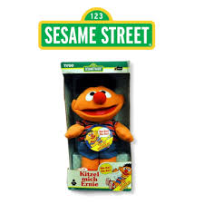 Toys | Vintage Tyco Tickle Me Ernie Works Shakes Talks ...