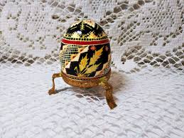 Hand Painted Easter Egg Lot (3 ct.) & One Gold-Tone Rococo ...