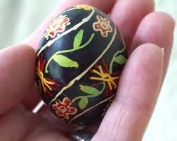 Traditional Ukrainian-style Batik Banty Chicken Egg ...