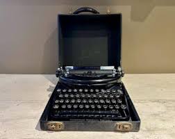 Vintage 1930s Underwood Noiseless Portable Typewriter With Case - Etsy
