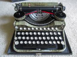 1928 Underwood Portable 4B