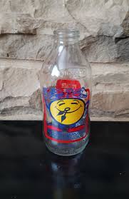 Vintage Kitchenalia: Groovy Vintage Set of 3 1970s/80s Advertising Milk Bottles - Etsy