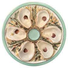 Antique American UPW Porcelain Hand-Painted Sea Life Oyster Plate, Circa 1890's. For Sale at 1stDibs
