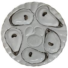Registrirt Porcelain Oyster Plate. For Sale at Ruby Lane