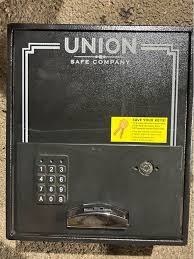 En Edcouch SAFE UNION COMPANY COMPANY SAVE YOUR KEYS ...