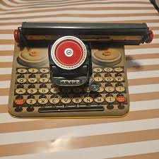 1940's Unique "Dependable" Tin Metal Toy Litho Typewriter ...