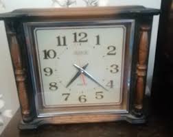 Vintage Wood Effect Plastic Wall, Mantle Clock 17" X 12" X 4 ...