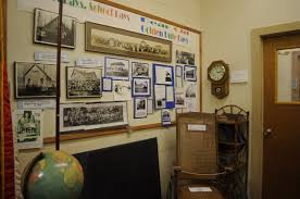File:Monroe (WA) Historical Society schools exhibit.jpg ...