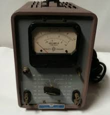 HP Hewlett Packard Agilent Vacuum Tube Voltmeter Model 400D