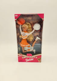 BARBIE VINTAGE 1997 UNIVERSITY OF ILLINOIS COLLEGE ORIGINAL ...