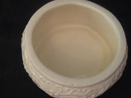 Small White Ceramic Bowl With Lid, Petite Lidded Round Box ...