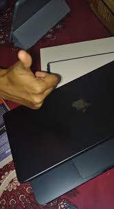 M4 16/256 for Designing Student ?! How to manage in future ...