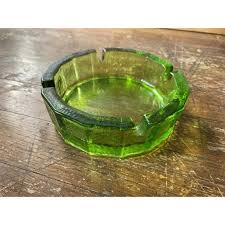 BLENKO | Accents | Vintage Blenko Green Pebbled Art Glass Ashtray 6 Hexadecagon | Poshmark