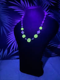 Vintage Checoslavkia Green Uranium Glass and Floral Bead Necklace - Etsy