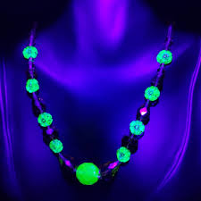 Collier verre uranium 18'' uranum ambre verre tchèque bijou femme art déco | eBay