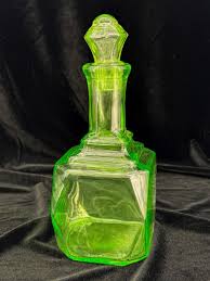 Vtg Art Deco Uranium Glass Decanter w/ Stopper Geometric Panel Anchor Hocking | eBay