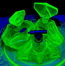 RARE Vintage Art Deco POMPADOUR Uranium Glass Mens Vanity ...