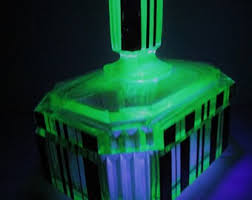 1930s Dressing Table Set 3 Pcs Bohemian Art Deco URANIUM Cut ...