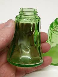 Vintage GREEN VASELINE GLASS SALT PEPPER SHAKERS NO LIDS ...