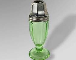 1 Hazel Atlas Ribbon Green Depression Glass Salt or Pepper ...