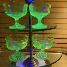 Set Of 4 Uranium Sherbet Cups Pedestal Green Depression Glass Bright Glow | eBay