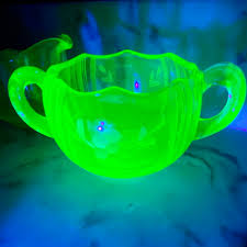 Uranium Glass Cream and Sugar Set, Bright Glowing Uranium Glass Cream Pitcher and Sugar Bowl Set, Etched Uranium Glass Sugar and Cream Set - Etsy