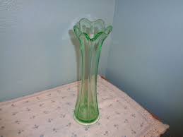 ANTIQUE GREEN GLASS VASE 10" TALL VASE | eBay