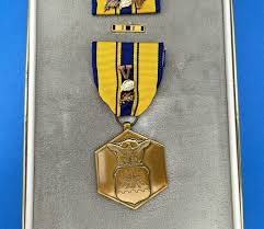 AIR FORCE COMMENDATION MEDAL SET-V Award-Silver & Bronze Oak Leaf Clusters | eBay