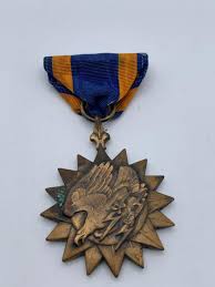 Sold at Auction: World War Il Usaaf Medal Eagle & Lightening Bolt