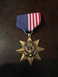 My Great Grandma sent me this with no context before passing. Any ideas? : r/whatisthisthing