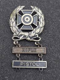 Vintage Davorn Sterling Silver US Army Expert Rifle Pistol Shooting Pin | eBay
