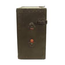 Original U.S. WWII 1942 Dated Army Officer's Folding Field Desk by Oshkosh Trunk Co – International Military Antiques