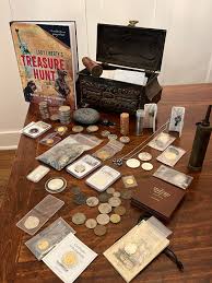 Found a Lady Liberty Treasure Hunt box yesterday : r ...