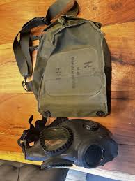 Vintage US Military M17A1 Gas Mask W/ M7 W/Bag Medium ...