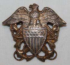 H036. WWII U.S. NAVY OFFICERS GARRISON CAP BADGE BY NANCO ...