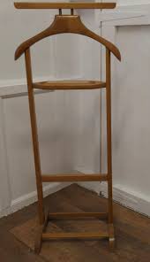 Art Deco Gentleman's Floor Standing Golden Beech Suit Hanger, Valet at 1stDibs | suit butler stand, 4x4 coat rack, clothes valet meaning