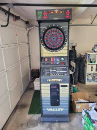 VALLEY COUGAR 8 DART BOARD-USED for Sale in Anaheim, CA ...