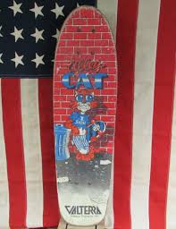 Vintage 1980s Valterra Wood 'Alley Cat' Skateboard Complete ...