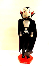collectors Vampire / Dracula Halloween Nutcracker dated 2011 (approx 14 in.) | eBay