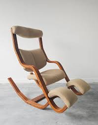 Iconic Gravity Balans Reclining Chair by Peter Opsvik for ...