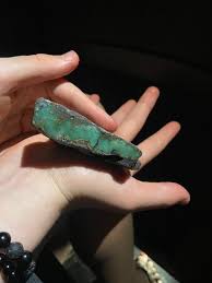 Found this on the beach. Can you help identify? : r/Minerals