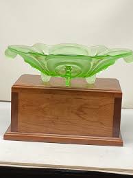 Vintage Green Glass Oval Footed Bowl. - Etsy