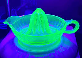 Vintage Vaseline Glass Juicer. - Etsy