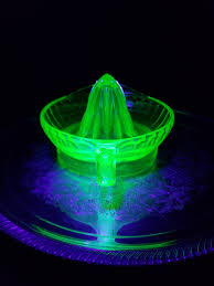 Vintage Hocking Uranium Glass Juicer: 1930s Kitchen Decor - Etsy