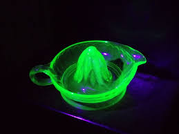 Vintage Green Depression Glass Vaseline Uranium Reamer ...