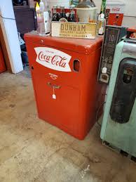 VENDO 23 - Antique 1950s 10 CENT Coke Coca-Cola Spin Top ...